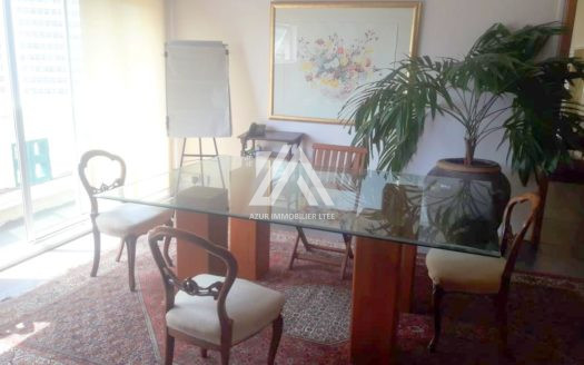 PORT-LOUIS (NORTH) – OFFICE