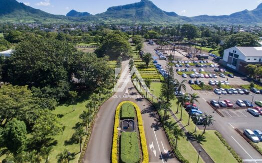 MOKA (CENTRE): Commercial plot 2,194 m2