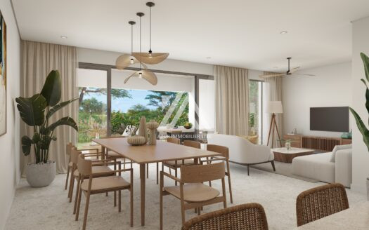 NORTH-EAST: 3-bedroom apartments. Parkview