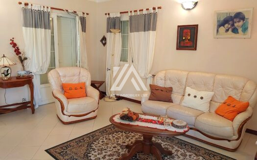 FLOREAL (CENTER) : 4-bedroom house