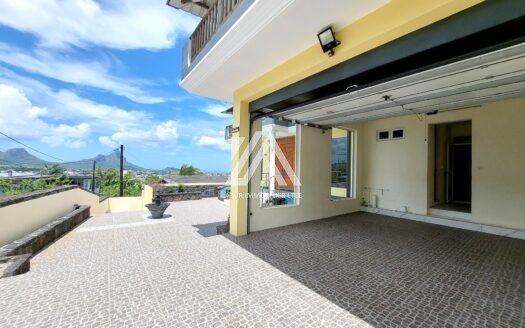 CANDOS (CENTRE): 4-bedroom house