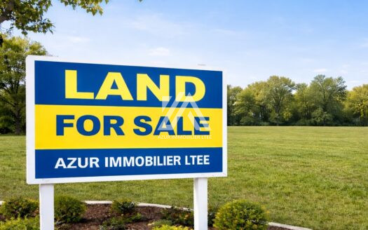 QUATRE BORNES (CENTRE): Residential land